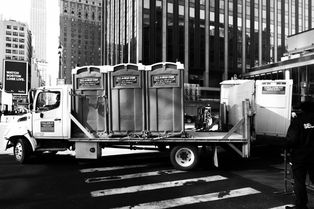 Best Portable bathroom rental  in Lillington, NC